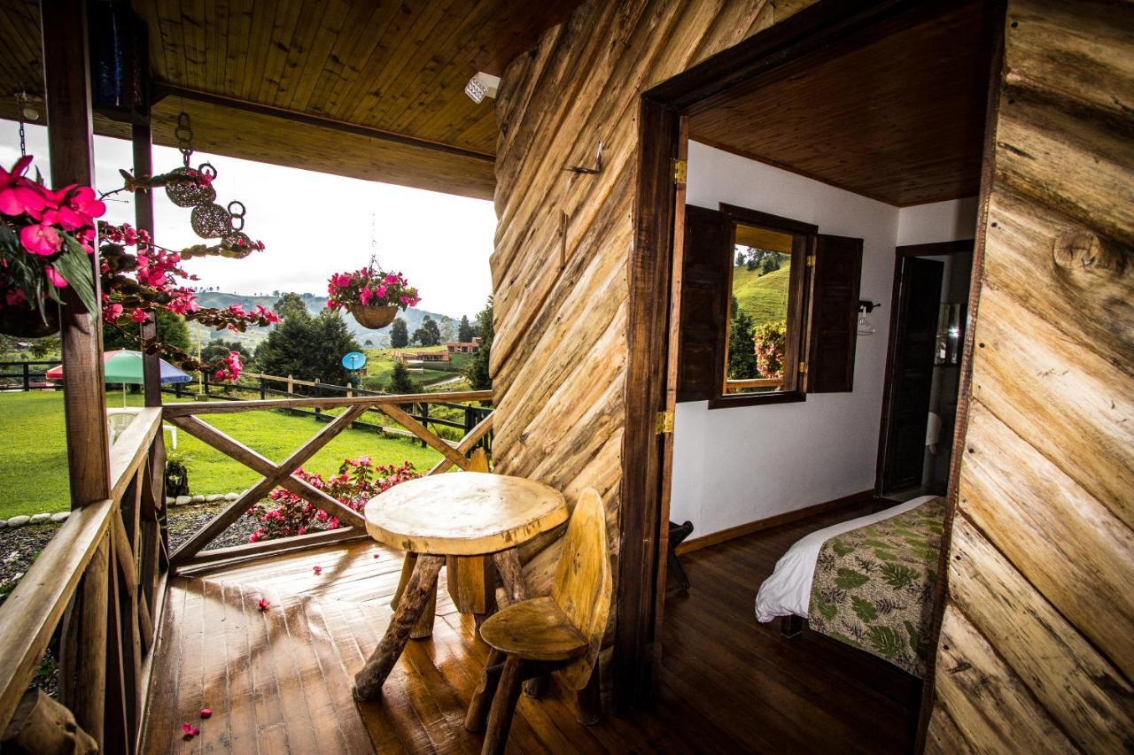 Hotel Bariloche Santa Rosa de Cabal Eksteriør billede